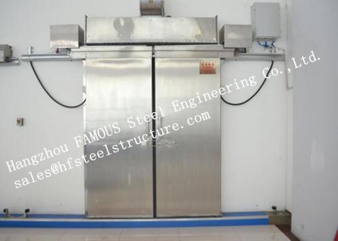 Αυτόματη μονωμένη βιομηχανική συρόμενη πόρτα βαρύ μετάλλου για την αποθήκευση κρύων δωματίων 0
